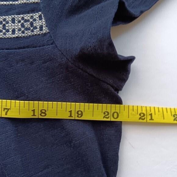 Talbots Women's Size M Navy/White Embroidery Tunic Top - Picture 4 of 7